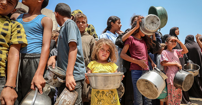 গার্ডিয়ানের রিপোর্ট: গাজা দখলের প্রস্তুতি নিচ্ছে ইসরাইল