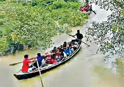 ওপারে গোলাগুলি, ফের ঢুকছে হাজার হাজার রোহিঙ্গা