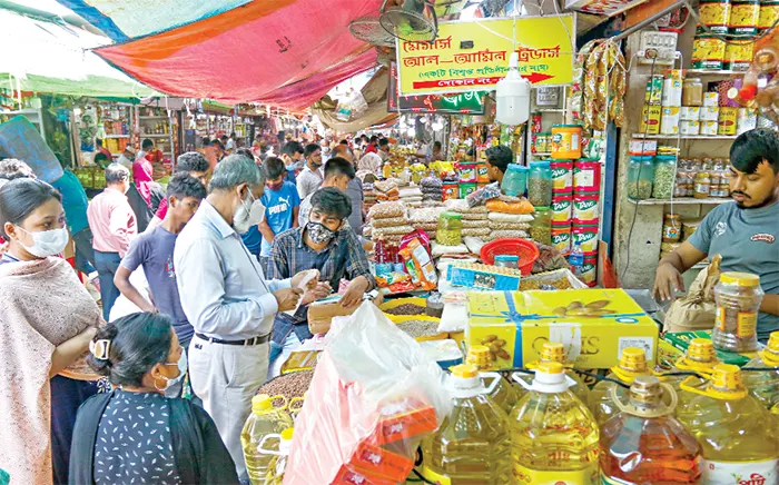 নিয়ন্ত্রণহীন বাজার নেপথ্যে কী by মো. আল-আমিন