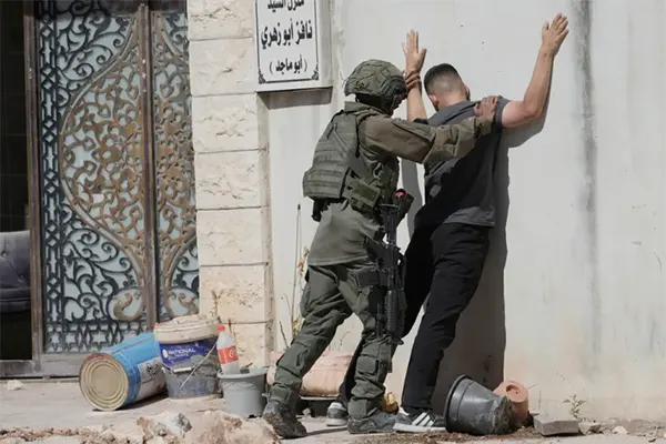 পশ্চিম তীরে মার্কিন নাগরিককে পিটিয়ে হত্যা করেছে ইসরাইলি বসতি স্থাপনকারীরা