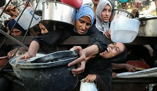 গাজায় দুর্ভিক্ষে শুরু হচ্ছে মৃত্যুর ঢেউ: কনসেন্ট্রেশন ক্যাম্প, ইসরাইলের উন্মাদ পরিকল্পনা