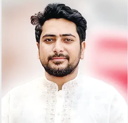 শেখ মুজিব জাতির পিতা নন, তবে তার ত্যাগ স্বীকার করি