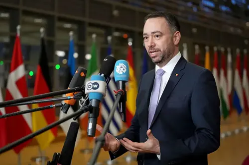 https://mzamin.com/uploads/news/main/178281_Abul-4.webp