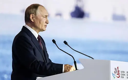 ইউক্রেন ইস্যুতে পশ্চিমাদের নিরাপত্তা প্রস্তাব প্রত্যাখ্যান, কঠোর হুঁশিয়ারি পুতিনের