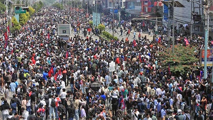 ঢাকা থেকে কাঠমান্ডু: ভুটান কি যুব-ভূমিকম্প টের পাচ্ছে? by নামগে জাম
