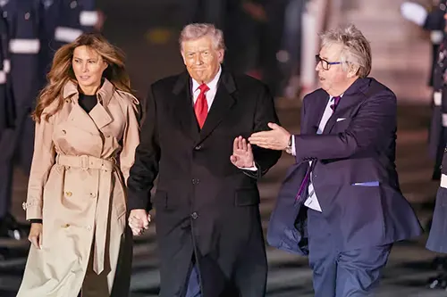 ঐতিহাসিক বৃটেন সফরে ট্রাম্প