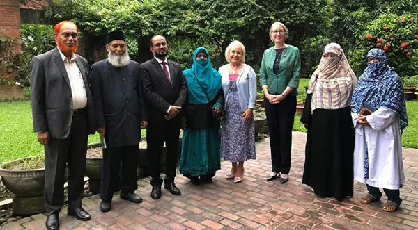 Kardashian porno videolar