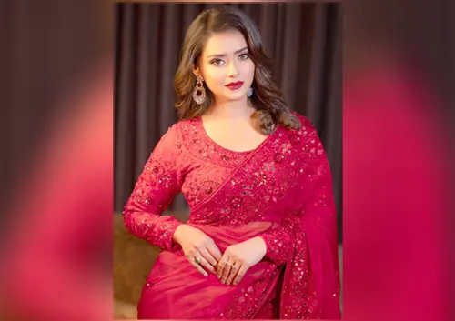 Qozogiston porno zhuldyzdary Pianino oqituvchisi bilan porno tomosha qiling