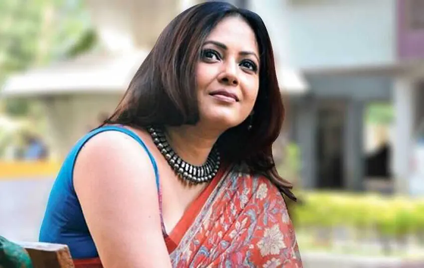 Madison Ayvi lateks porno fotosuratlarida Yalangoch qizlarning oyoqlari fotosuratlari